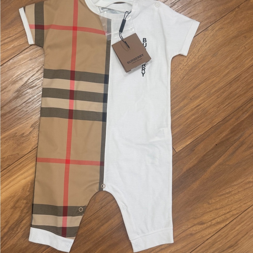 Burberry Kids Bodysuit - White, Tan, and Red Check